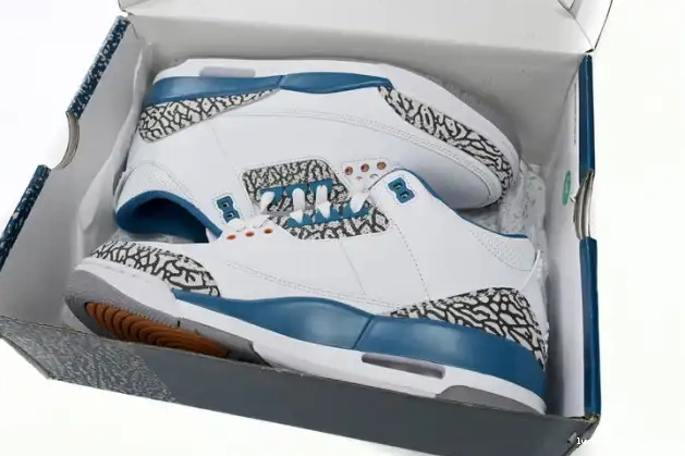 Cheap LUCY Jordan 3 CT8532-148 Air Wizards 0624